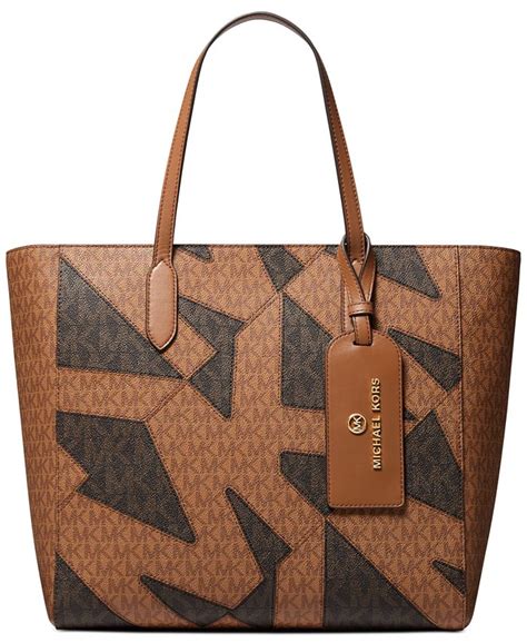 signature sinclair east west tote.